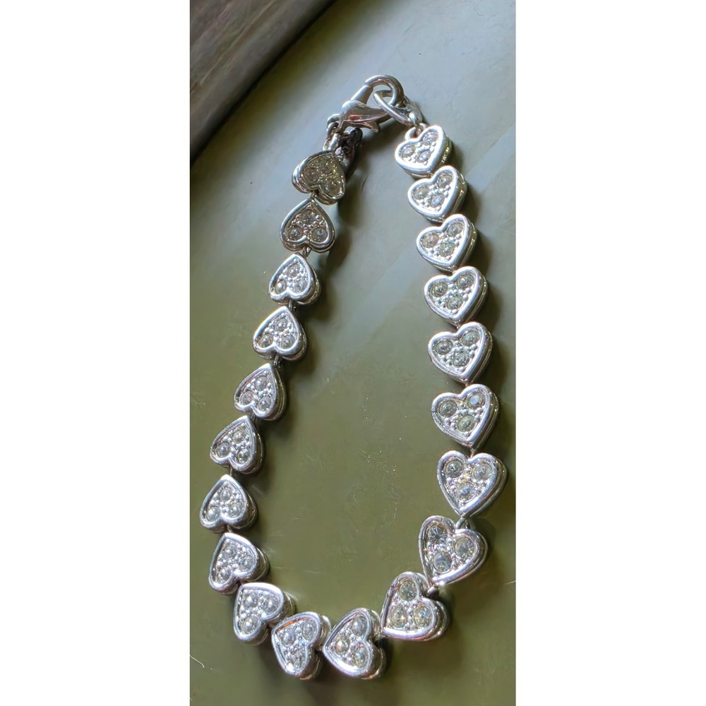 Carolee Silver Tone Rhinestone Heart Link Tennis Bracelet Clear Crystal Romantic